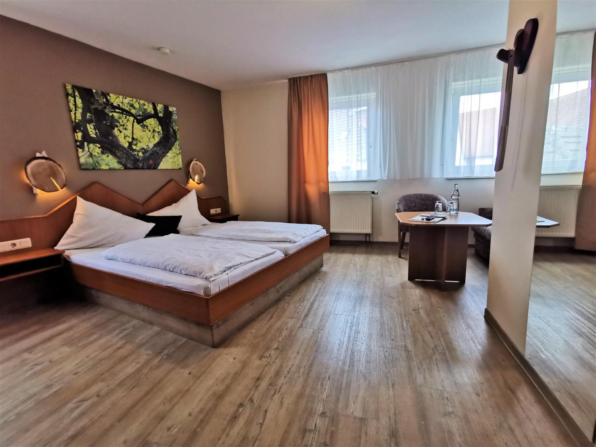 Gasthaus & Hotel Drei Lilien Werbach المظهر الخارجي الصورة