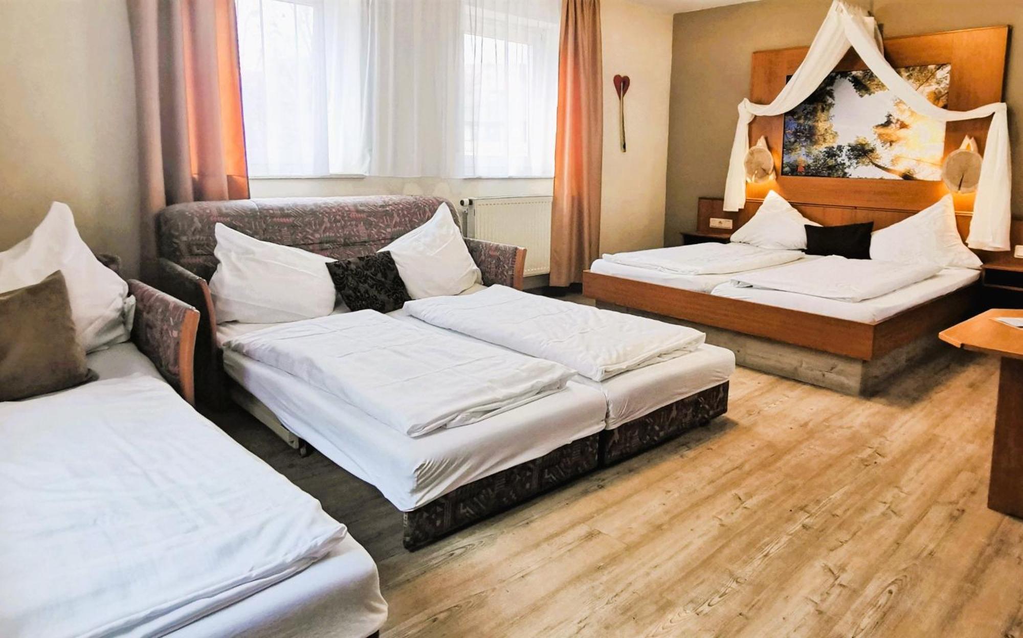 Gasthaus & Hotel Drei Lilien Werbach المظهر الخارجي الصورة