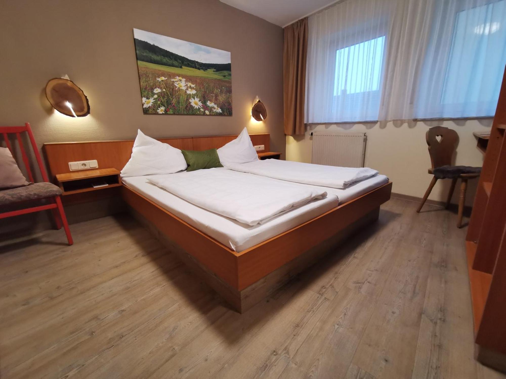 Gasthaus & Hotel Drei Lilien Werbach المظهر الخارجي الصورة
